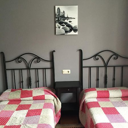 Pension Las Barqueras Otel Llanes Dış mekan fotoğraf